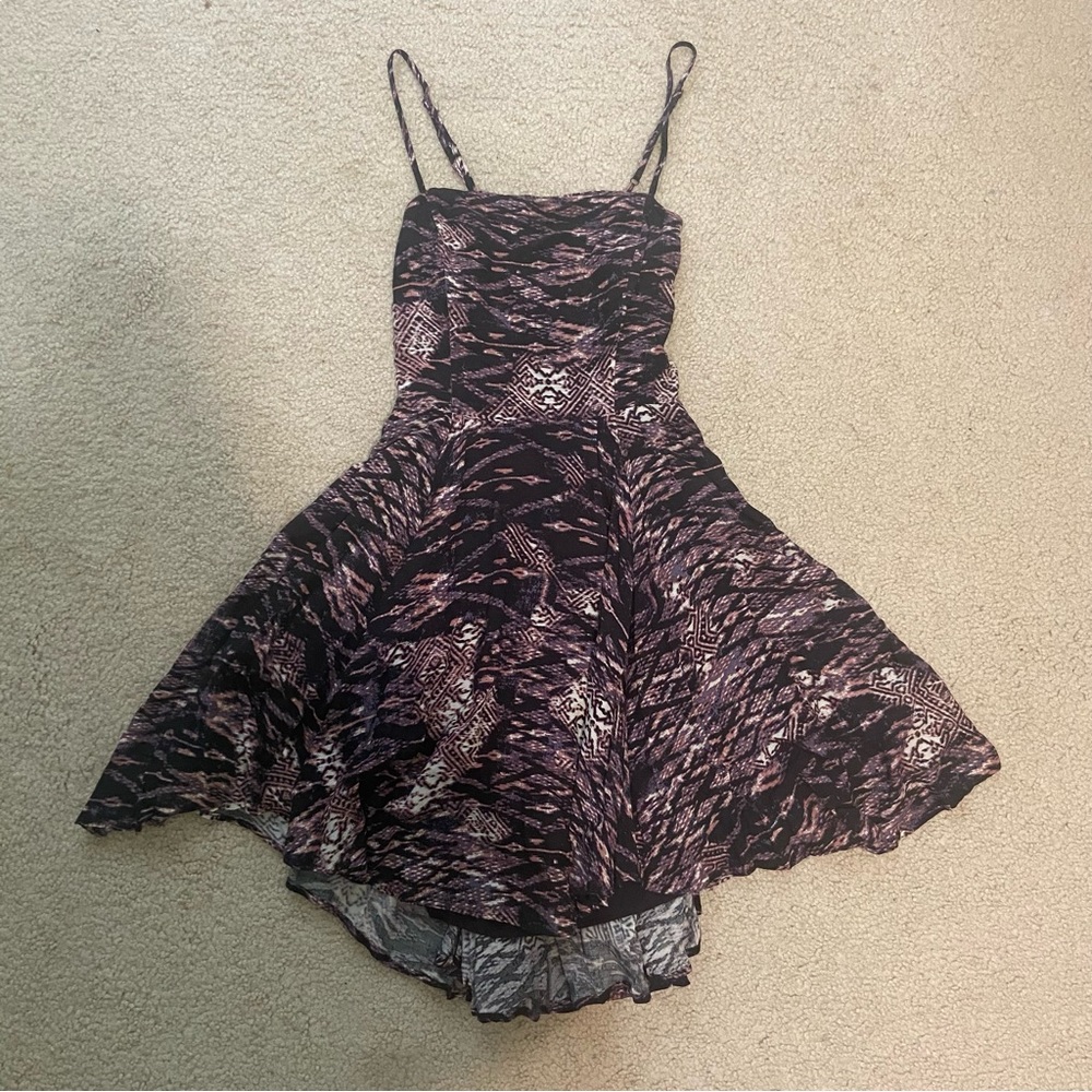 Dark Print Flowy Dress
